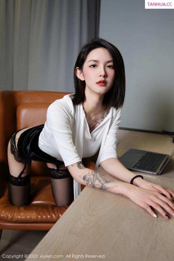  [XiuRen]高清写真图 2023.02.24 No.6316 乔一一 黑丝美腿第29张图片